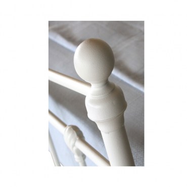 frini_metalliko_krevati_2